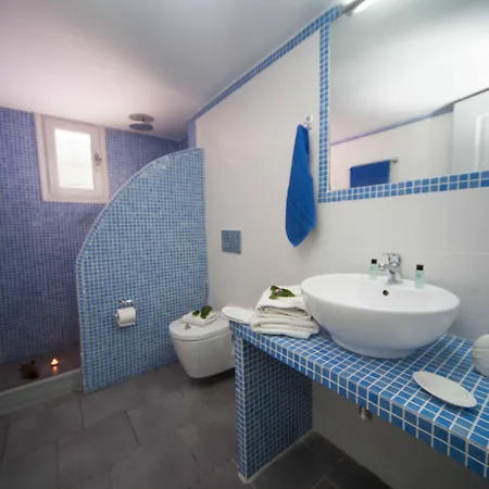 Lägenhetshotell Anto Fira (Santorini)