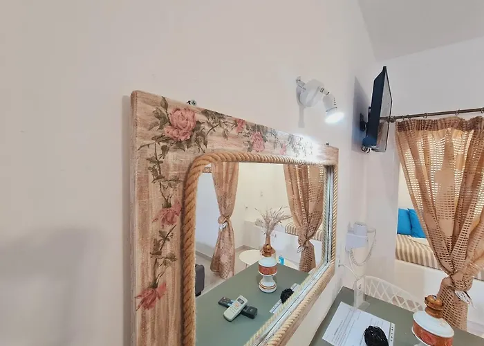 Anto Hotel apartamentowy Fira (Santorini)