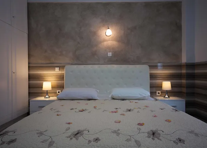 Anto Hotel apartamentowy Fira (Santorini)